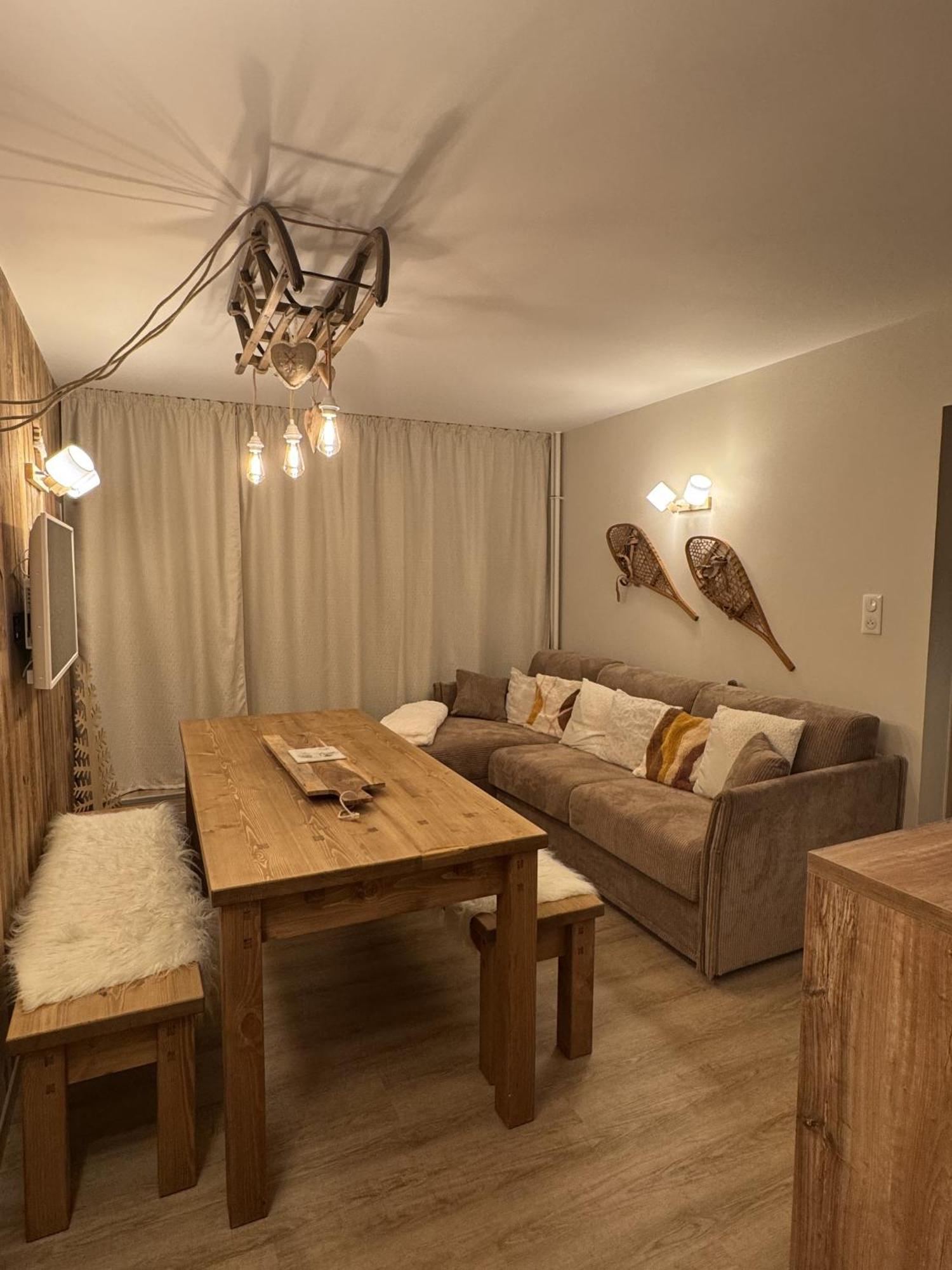 Le Cocon Apartment Ла Монги Стая снимка